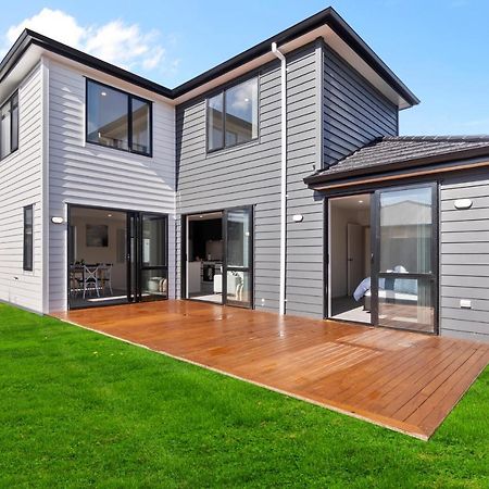 Villa New House Walk To Rototuna Shopping Mall Hamilton Exterior foto